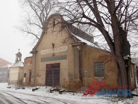 Prodej garáže, Slaný, Revoluční, 65 m2