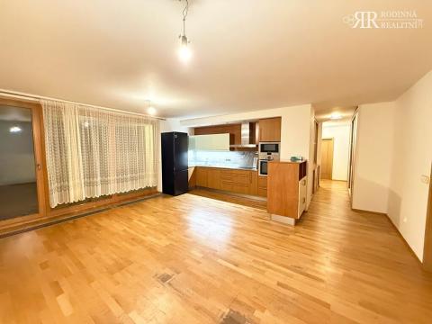 Pronájem bytu 4+kk, Praha - Kobylisy, Pod hliništěm, 100 m2