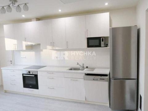 Pronájem bytu 2+kk, Praha - Vysočany, Freyova, 44 m2