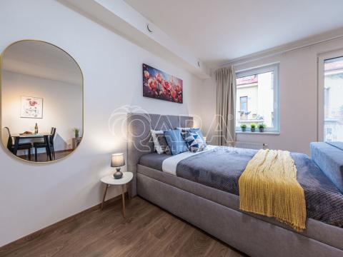 Pronájem bytu 1+kk, Praha - Hloubětín, Kbelská, 34 m2