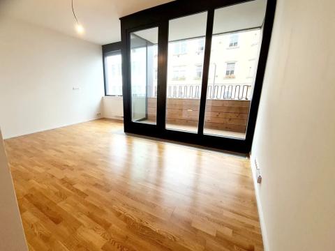 Pronájem bytu 1+kk, Praha - Libeň, Zenklova, 32 m2