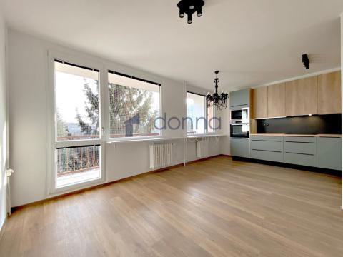 Pronájem bytu 4+kk, Praha - Prosek, Mimoňská, 90 m2