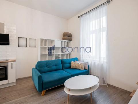 Pronájem bytu 2+kk, Praha - Holešovice, Plynární, 48 m2