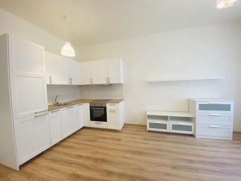 Pronájem bytu 2+kk, Praha - Vršovice, Na spojce, 52 m2