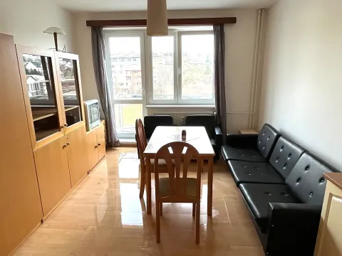 Pronájem bytu 1+kk, Brno, V Újezdech, 31 m2