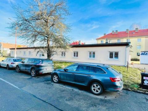 Pronájem obchodního prostoru, Kladno - Kročehlavy, Lacinova, 34 m2