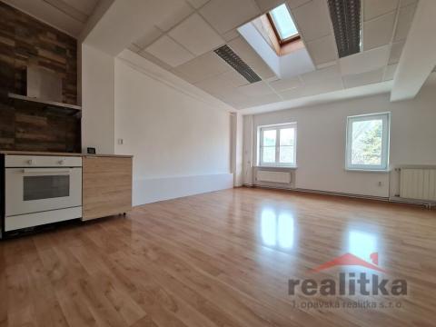 Pronájem bytu 3+kk, Opava - Město, Ostrožná, 62 m2