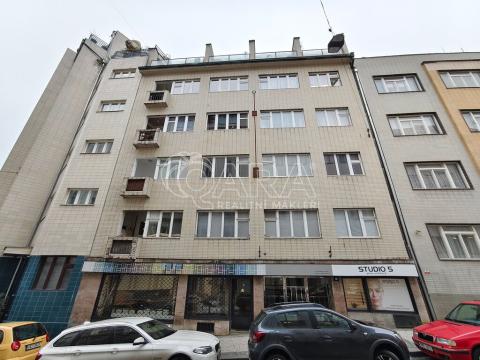 Prodej bytu 3+1, Praha - Nové Město, Na zbořenci, 87 m2