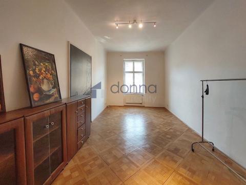 Pronájem bytu 3+kk, Praha - Vinohrady, Rumunská, 92 m2