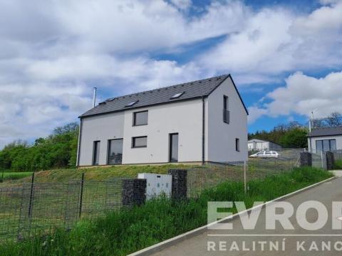 Prodej rodinného domu, Knovíz, Na Hrudném, 147 m2