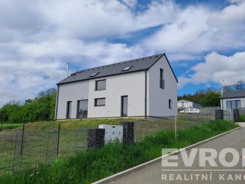 Prodej rodinného domu, Knovíz, Na Hrudném, 147 m2