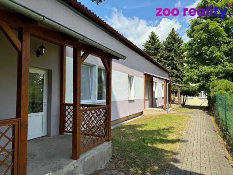 Pronájem ubytování, Louny, Postoloprtská, 269 m2