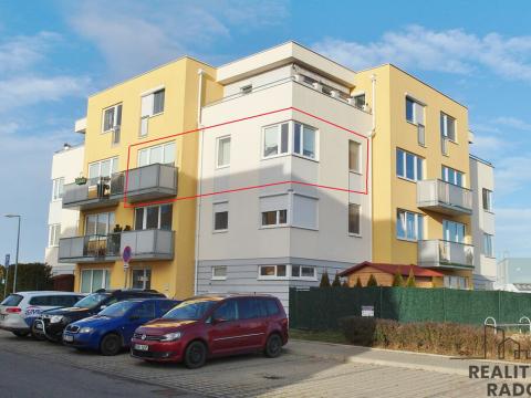 Prodej bytu 3+kk, Jesenice, V Roháči I., 64 m2