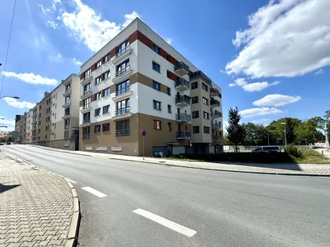 Prodej bytu 3+kk, Plzeň - Jižní Předměstí, Rybářská, 92 m2