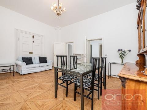Pronájem bytu 3+1, Praha - Malá Strana, Sněmovní, 85 m2