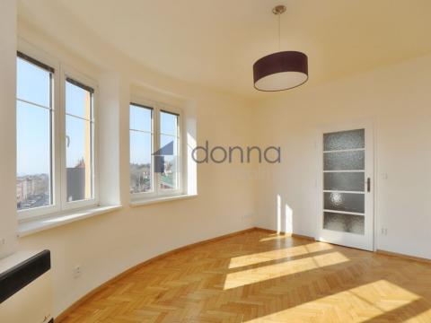 Pronájem bytu 2+kk, Praha - Strašnice, Kralická, 52 m2