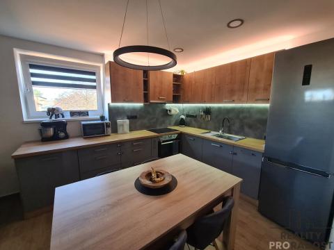 Prodej bytu 3+kk, Ivanovice na Hané, Osvoboditelů, 85 m2