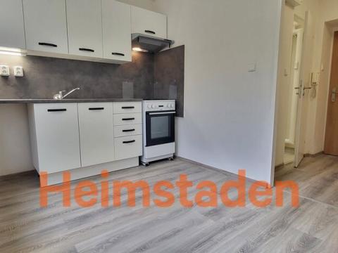 Pronájem bytu 1+1, Havířov - Šumbark, Opletalova, 28 m2