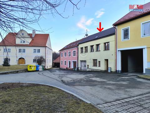 Prodej rodinného domu, Horní Cerekev, nám. T. G. Masaryka, 139 m2