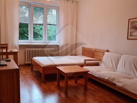 Prodej bytu 1+kk, Praha - Holešovice, Na Maninách, 32 m2