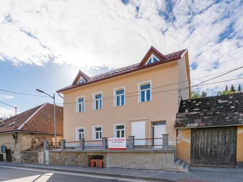 Prodej bytu 2+1, Valašské Klobouky, Brumovská, 60 m2