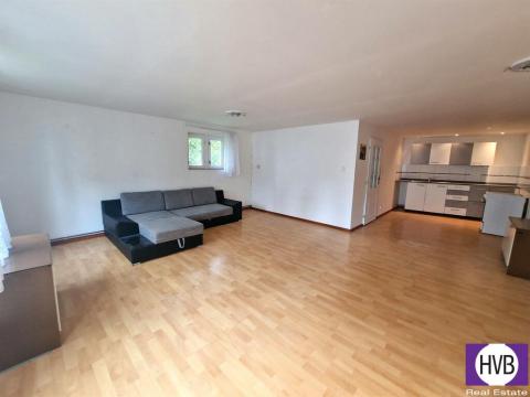 Pronájem bytu 2+kk, Praha - Hlubočepy, Hlubočepská, 57 m2