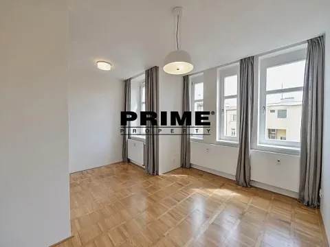 Pronájem bytu 1+kk, Praha - Vinohrady, Lucemburská, 30 m2