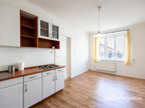 Pronájem bytu 2+kk, Praha - Vršovice, Kodaňská, 49 m2