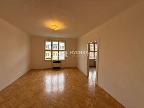 Pronájem bytu 2+1, Praha - Vinohrady, Jičínská, 72 m2