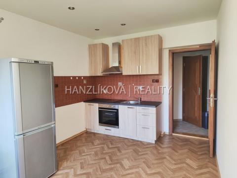 Pronájem bytu 2+kk, České Budějovice, J. Š. Baara, 60 m2