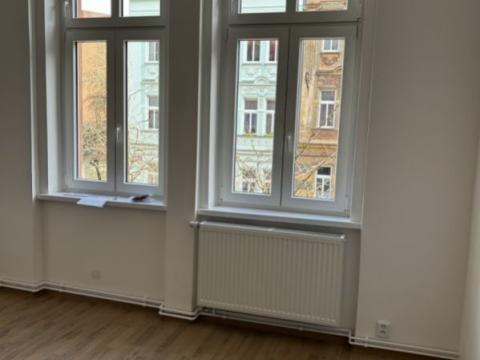 Prodej bytu 3+kk, Karlovy Vary, Wolkerova, 58 m2