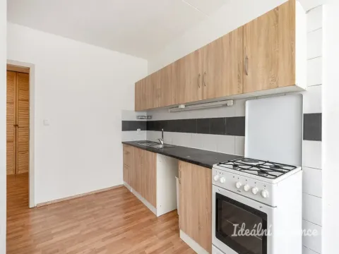 Pronájem bytu 1+1, Praha - Kamýk, Cuřínova, 46 m2