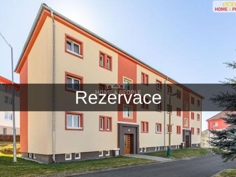 Prodej bytu 2+1, Březová, Hlavní, 55 m2