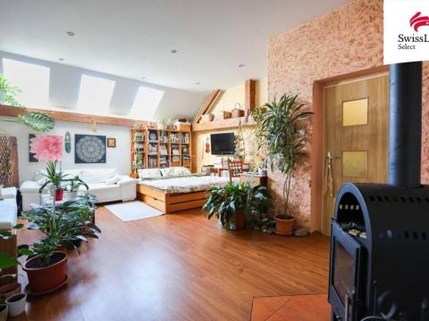 Prodej bytu 3+1, Nové Hrady, Navrátilova, 107 m2