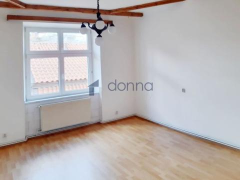Pronájem bytu 2+1, Praha - Staré Město, U obecního dvora, 58 m2