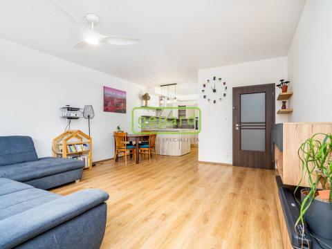 Prodej bytu 3+kk, Praha - Modřany, Na Komořsku, 92 m2