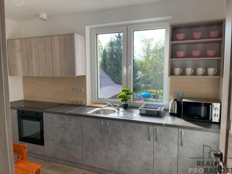 Pronájem bytu 3+1, Třinec, 60 m2