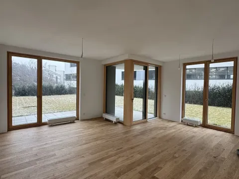Prodej bytu 2+kk, Praha - Radlice, U Komína, 59 m2