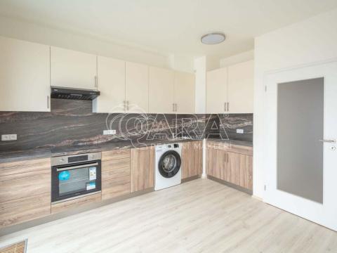 Pronájem bytu 2+kk, Praha - Ďáblice, Křižanská, 48 m2