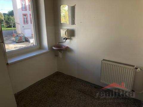 Pronájem kanceláře, Opava, Provaznická, 8 m2