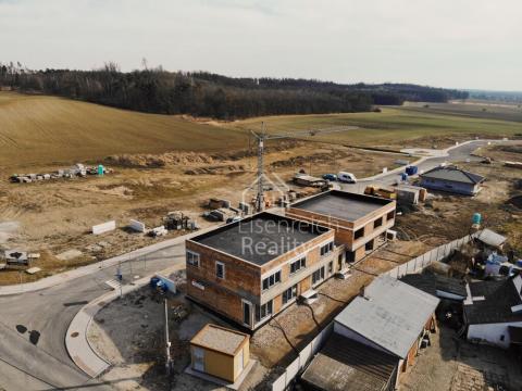 Prodej bytu 4+kk, Hradec Králové - Slatina, 94 m2