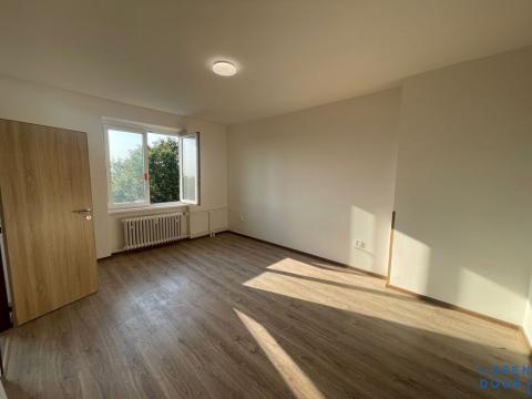 Pronájem bytu 2+1, Jirkov, J. K. Tyla, 52 m2