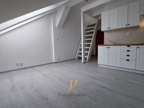 Pronájem bytu 1+kk, Olomouc, Masarykova třída, 22 m2