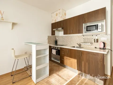 Pronájem bytu 1+kk, Praha - Letňany, Miroslava Hajna, 35 m2