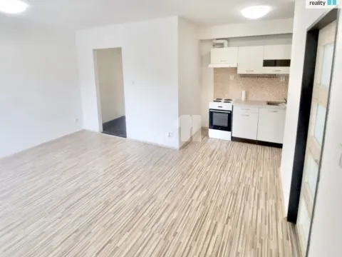 Prodej bytu 2+kk, Praha - Hrdlořezy, Českobrodská, 75 m2