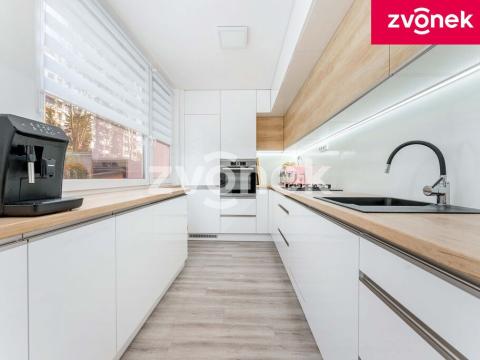 Prodej bytu 3+1, Zlín, Slezská, 73 m2