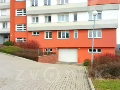 Pronájem garáže, Zlín, Podlesí I, 18 m2