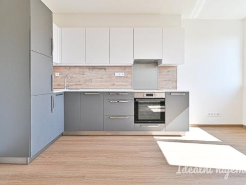 Pronájem bytu 1+kk, Brno, Slatinská, 32 m2