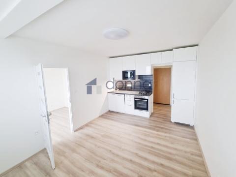 Pronájem bytu 2+kk, Praha - Krč, V Štíhlách, 39 m2