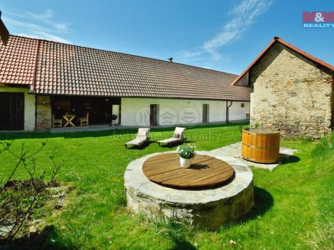 Prodej zemědělské usedlosti, Šebířov - Skrýšov, 150 m2